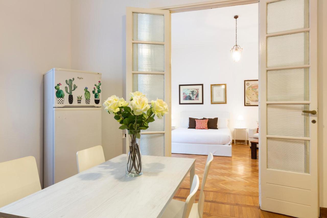 Living Isola Apartment Milan Exterior photo