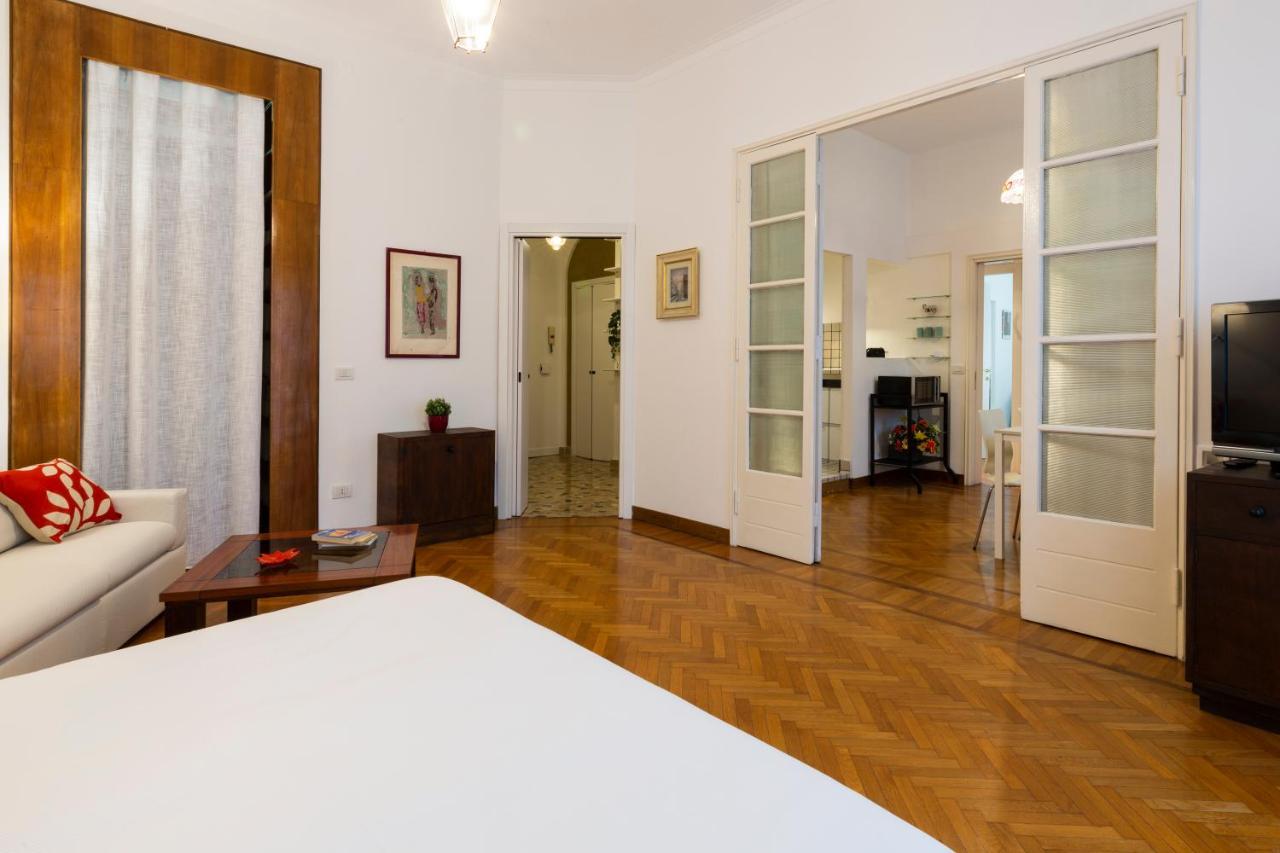 Living Isola Apartment Milan Exterior photo
